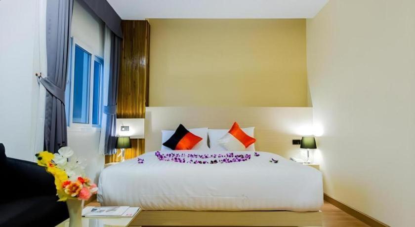 จีที เรสซิเดนซ์ โฮเต็ล Hotel บุรีรัมย์ ภายนอก รูปภาพ